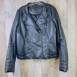 Vintage Rocawear XL Black Buttery Soft Faux Leather W/ROC Zipper Pulls & pockets